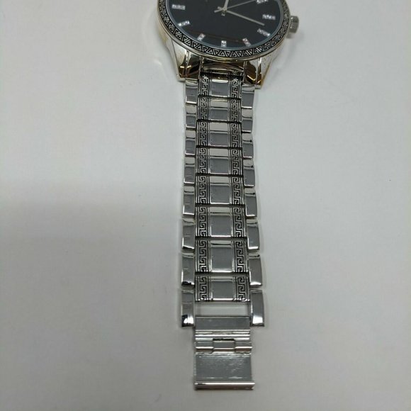 ASOS DESIGN Wrist Watch, Silver Tone - Japan Movement - Picture 5 of 10